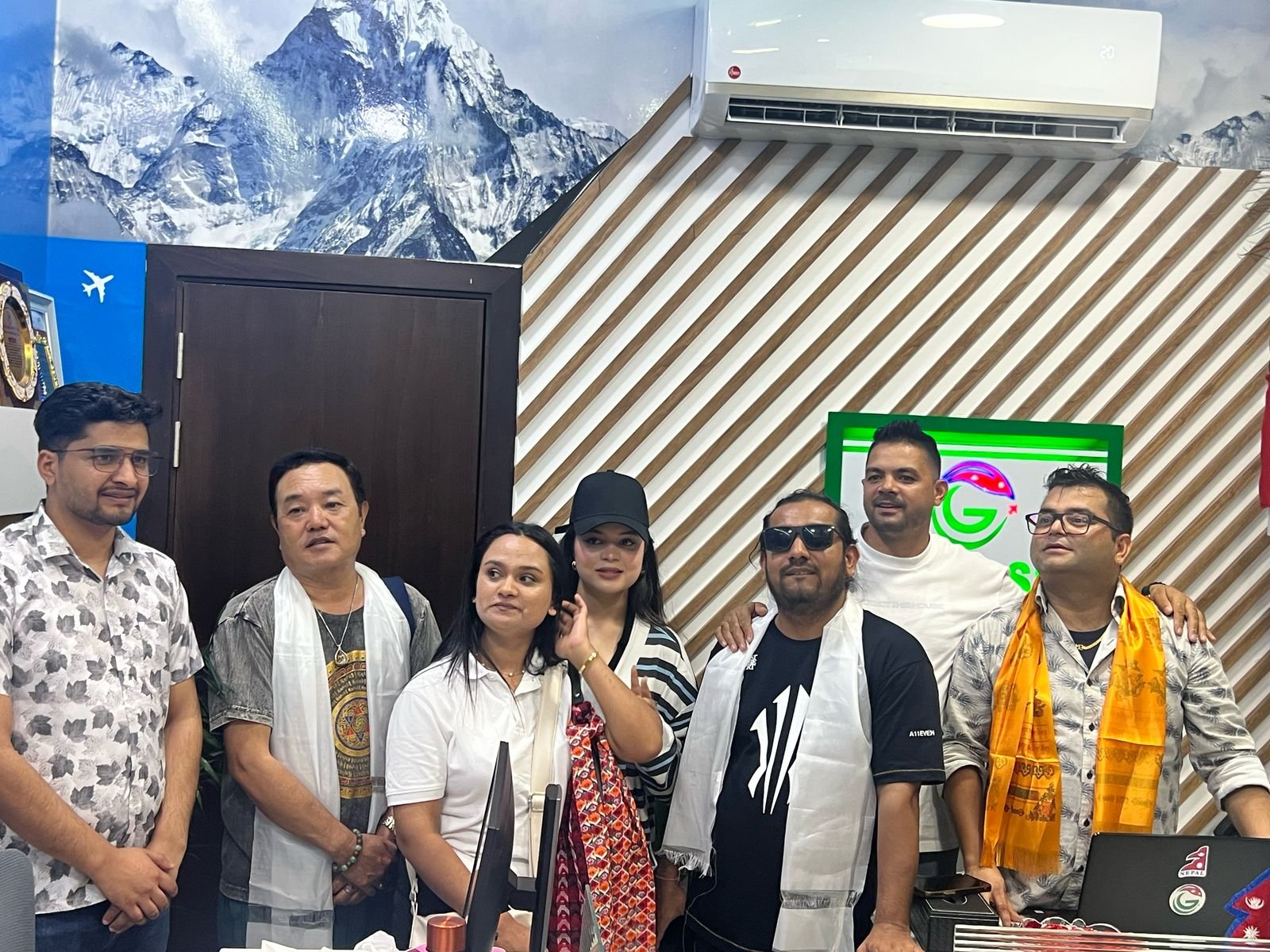 साँचो कलाकार भनेको यस्तै हुँदो रहेछ — रोज मोक्तानज्यू प्रति केही शब्दहरू