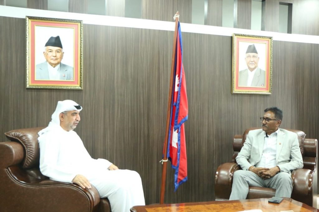 युएईमा कार्यरत नेपाली श्रमिकलाई न्यूनतम १,४०० दिराम सेवा–सुविधा सुनिश्चित गर्न सहमति