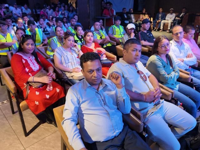 दुबईमा सम्पन्न श्रमिक सचेतना कार्यक्रम: नेपाली दूतावासको सशक्त पहल (भिडियो सहित)